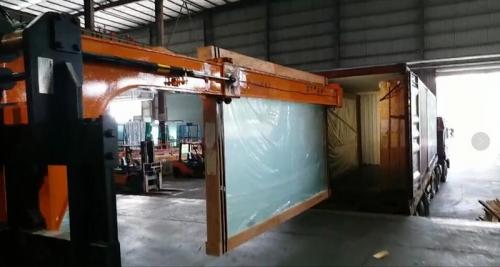 معالج الزجاج الهيدروليكي